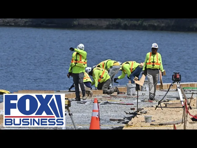 This perception of blue collar jobs is ‘gone’ amid AI job sweep, journalist says